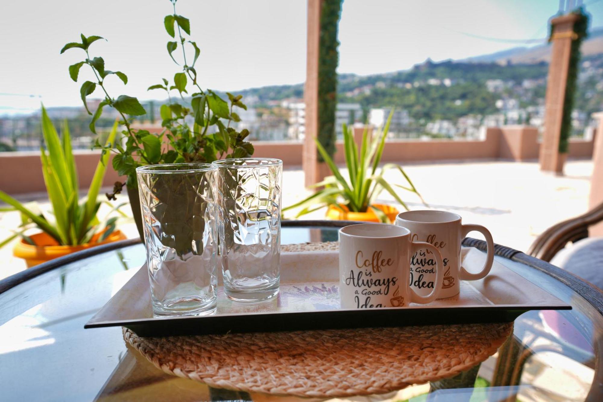 The View And Terrace Willa *