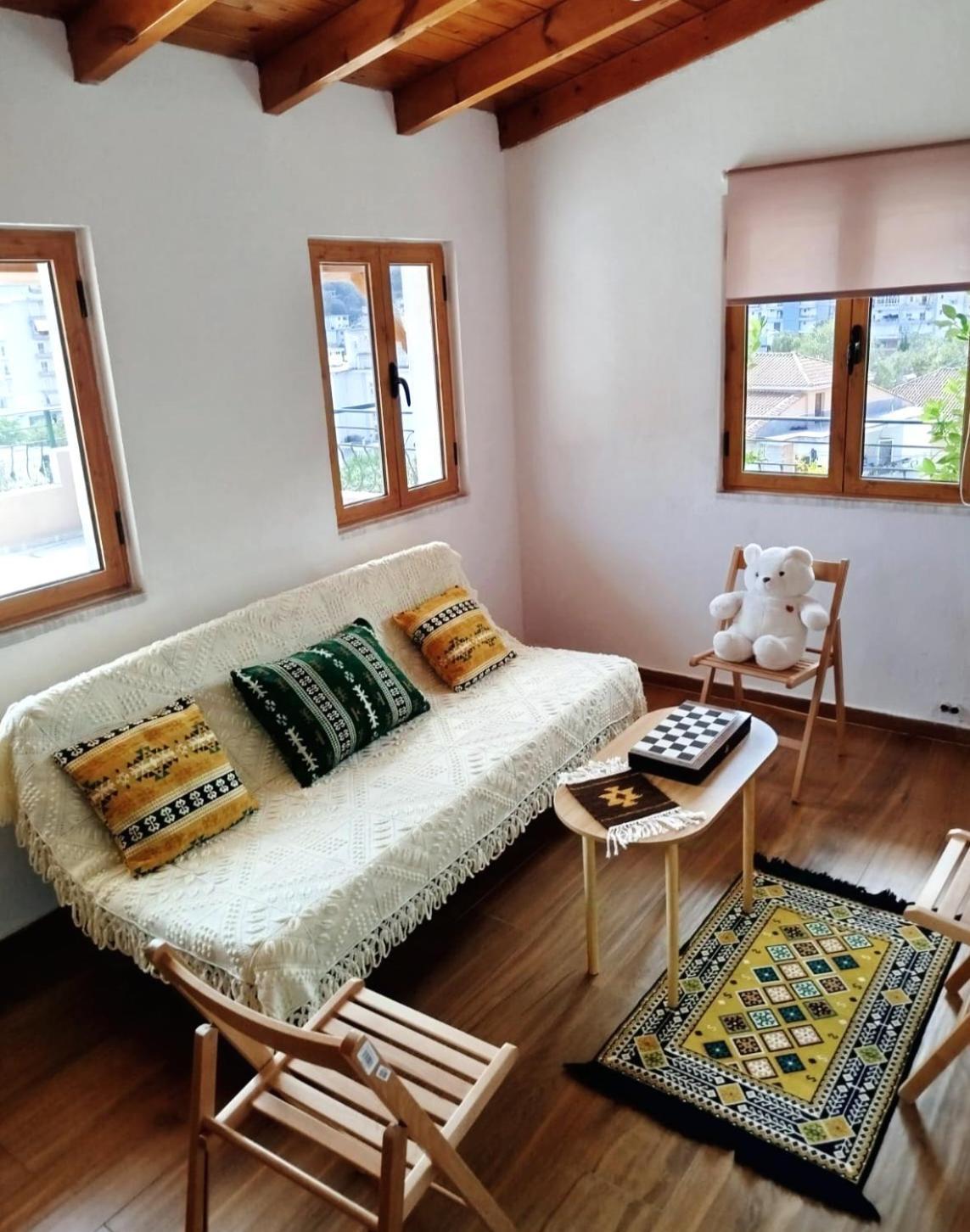 The View And Terrace *